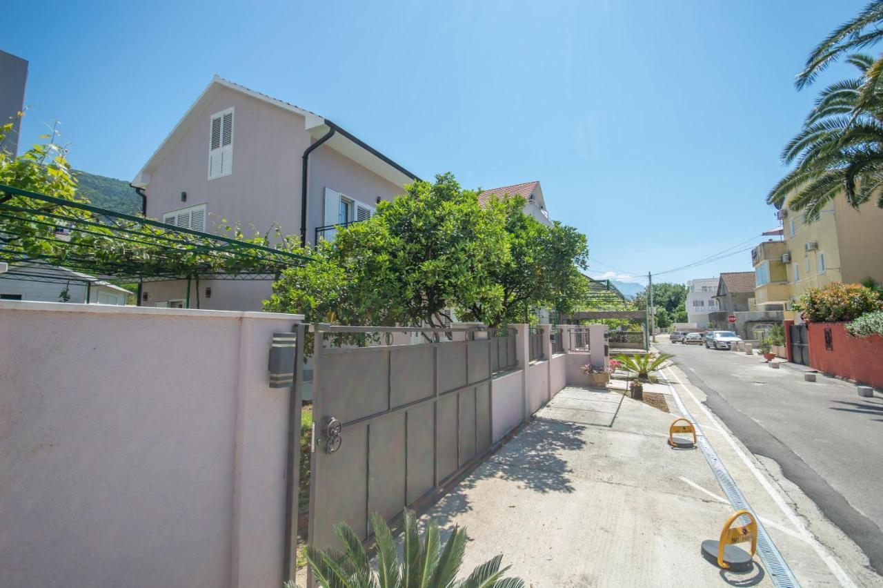 Ioannis Apartments ติวัต ภายนอก รูปภาพ