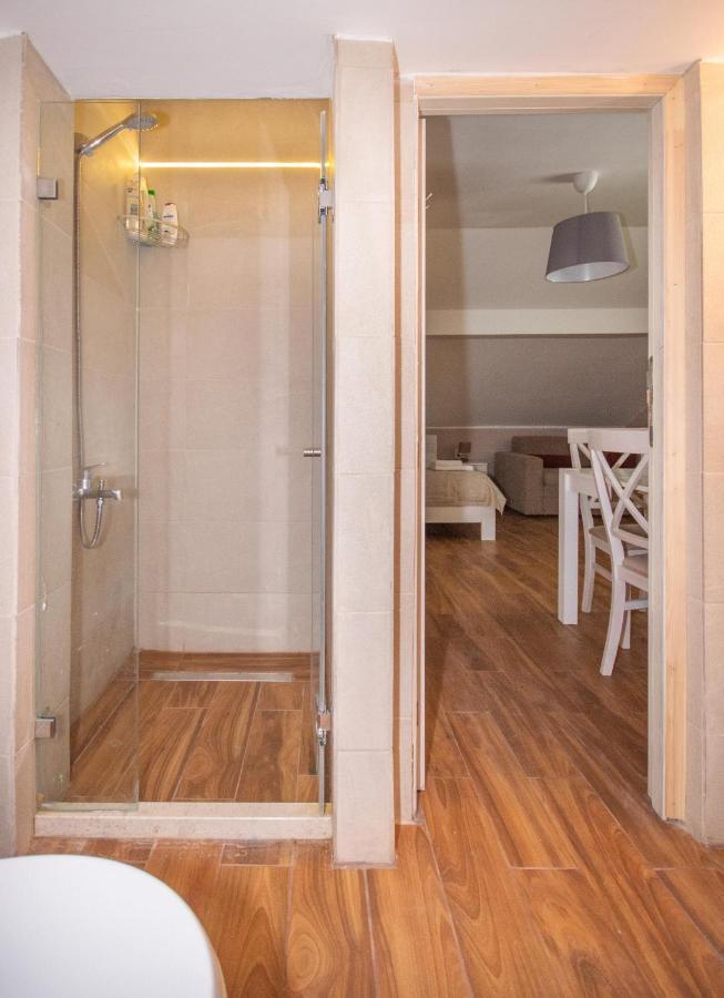 Ioannis Apartments ติวัต ภายนอก รูปภาพ