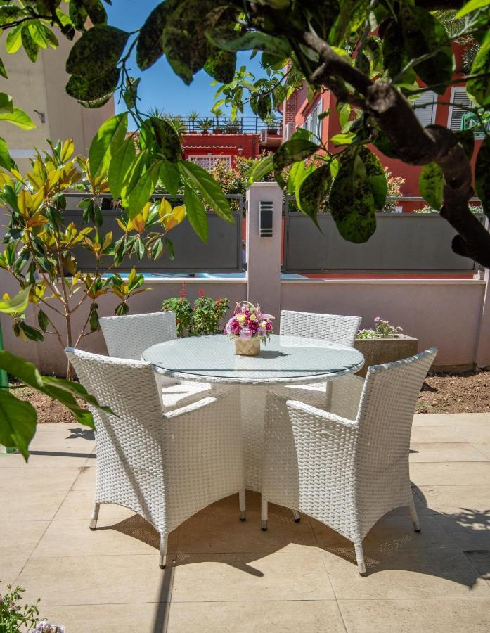 Ioannis Apartments ติวัต ภายนอก รูปภาพ